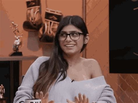 Relevance Mia Khalifa Gifs